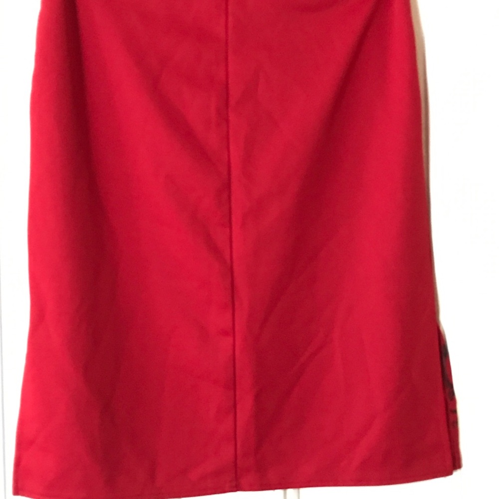 Red Skirt - Picture 2 of 3